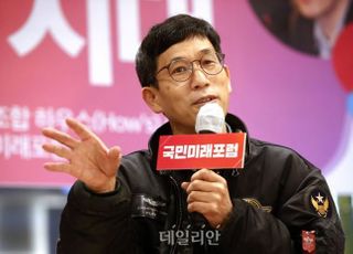 [4·7 재보선] 진중권 "與, '박원순 복권' 프레임…박영선 당선 원치 않는 듯"