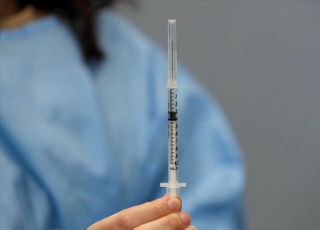 코로나 백신 이상반응 131건 추가…사망 신고 누적 44명