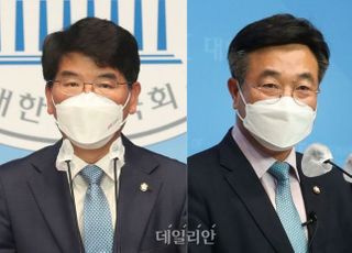 윤호중 "단합과 쇄신" vs 박완주 "내로남불 반성"…與 원내대표 2파전