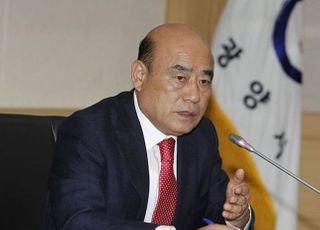 경찰, 정현복 광양시장 부동산 투기의혹 관련 시장실·자택 압수수색