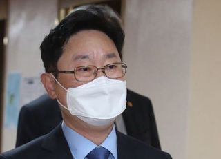 박범계 "조명받지 못한 형사, 공판 업무도 평가받게 하자"…신임 부장검사 강연