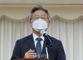 이재명 “경기도, 독자적 코로나 백신 도입·접종 검토”