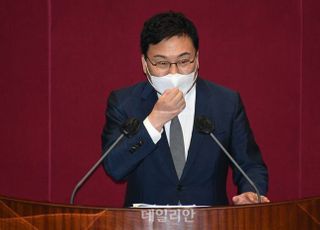 이상직 의원 체포동의안 국회 본회의 통과…헌정사상 15번째