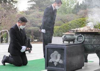 김근식, 윤호중 '성추행 피해자 현충원 사과'에 "3차 가해 행위"