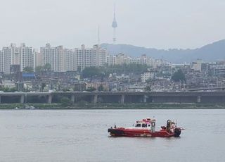 경찰, 한강 사망 대학생 휴대폰 포렌식…친구 휴대폰도 수색