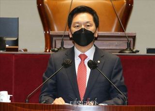 김기현 "김오수 지명 뻔뻔함의 극치…켕기는 게 많은 모양"