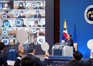 문대통령 오늘 4주년 특별연설…'임·박·노' '문자폭탄' 언급할까