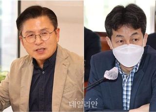 '방미' 황교안 "백신 1000만회분 요청"…윤건영 "보기 참 딱해"