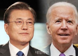 다음 주 만나는 文-바이든, 韓 6월 전 백신 조기 공급 받을까