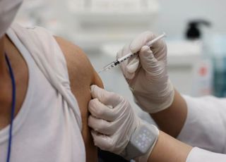 백신 인과성 부족한 중환자들, 오늘(17일)부터 의료비 최대 1000만원 지원