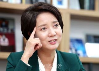 [인터뷰] 이영 "박정희 땐 시계가 미래에…정권교체로 시계 다시 돌리겠다"