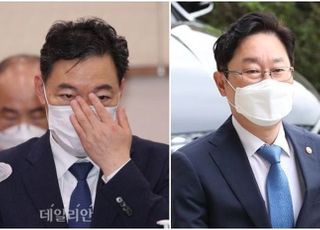 김오수 임기 시작되자 검찰 고위직 줄줄이 사표…박범계 압박 통했다  