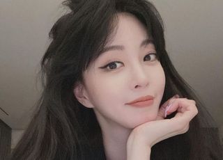 한예슬, 루머 직접 해명 "제니 뺨 때려? 만난 적도 없다"