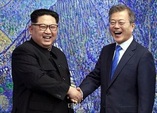 북한, '투 코리아' 가능성 일축?…조선신보 "조국통일 입장 확고"