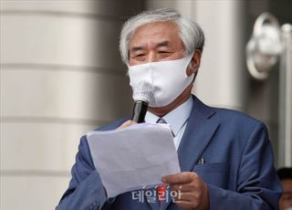 전광훈 "젖비린내 나는 이준석에 당하면 나라 끝난다" 막말