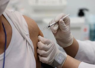 백신 이상반응 누적 6만4003건…전체 접종건수 대비 0.36%