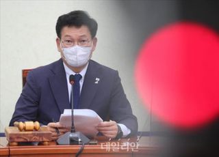 與, '경선 연기 불가' 가닥…宋 "대선 주자들 동의 없으면 변경 어려워"