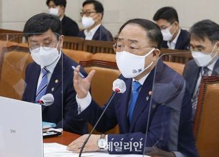 통화 정책 ‘정상화’ 외치는 한국은행…‘응답하라’ 기재부