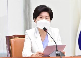 백혜련, '빚투' 靑 반부패비서관 사퇴에 "김외숙 인사수석이 책임져야"