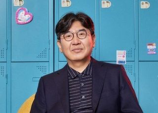 [D:인터뷰] ‘지구망’ 김정식·권익준 PD, 넷플릭스 통해 꿈꾼 시트콤 부활