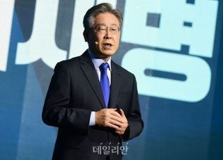 이재명, 尹 부인 '쥴리 의혹'에 "검증은 후보에 한정해야"