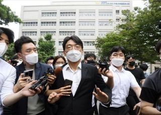 [데일리안 오늘뉴스 종합] '이동훈 폭로' 대선판 요동…野 엄호 尹 침묵, 이낙연 "윤석열의 文독대 요청설, 더 센 이야기 들었다" 등