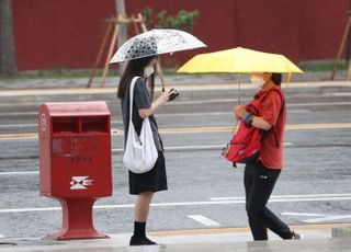 [내일날씨] 폭염 속 남부·제주 소나기