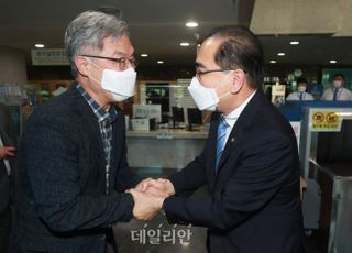 [7/23(금) 데일리안 퇴근길 뉴스] 최재형 "여론조작 다 아는데…文대통령 침묵은 국민 무시"