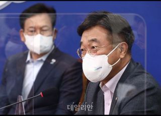 與, '징벌적 배상' 언론중재법 급발진…野 "위험한 언론통제"