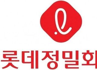 [특징주] 롯데정밀화학, 역대 최대 매출에 강세