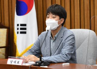 이준석 "박원순 유족의 진중권 고소 옳지 못해…정의당 입장은 뭔가?"