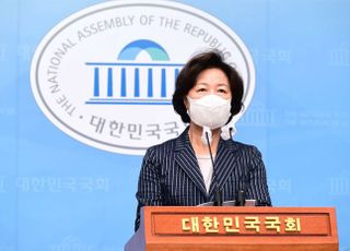 추미애 "보수대연합 만만치 않다, 똘똘 뭉쳐야 겨우 이길까 말까한 상황"