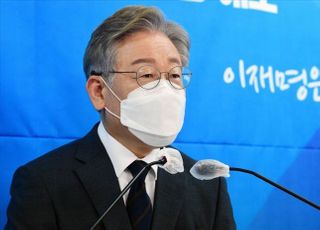 [법조계에 물어보니 ⑤] 음주운전 1회 전과 공개한 이재명, 위법일까?