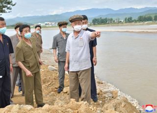 남북 통신선 사흘째 불통…北, 일단 수해 복구 집중