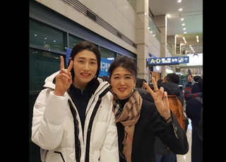 김연경 "유애자 선배 사퇴 안타까워, 배구 위해 힘써주신 분"