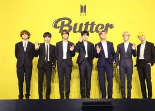 방탄소년단, 12주째 美 빌보드 녹였다…'핫 100' 톱10 랭크