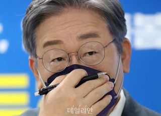 "측은하고 너무 위태로워"…이재명이 평가한 이재명