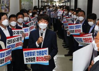 [언론중재법 강행③] '민주당만 빼고' 모두 반대…이준석 대여투쟁 시험대