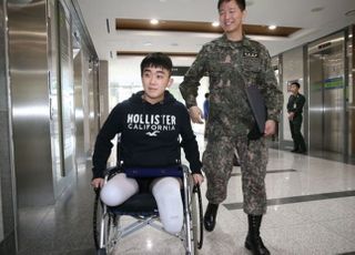 "군인이 나라의 개?"…'목함지뢰' 하재헌 중사, K-9 폭발 4주년 침묵에 분노