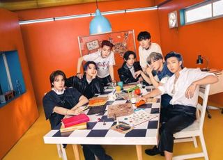 방탄소년단, 日 오리콘 DVD 랭킹도 2주 연속 1위…해외 아티스트 유일