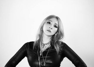 CL, 아델·비욘세 소속 英 에이전시 Satellite414과 계약