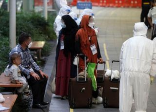 아프간 특별기여자 1명, 4일 국내 추가 입국