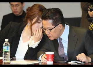 윤석열 캠프, 박지원·조성은 고발…"국민 앞에 이실직고해야"