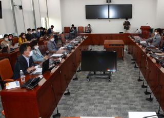 '언론중재법' 논의 '8인 협의체' 한 달 째 '공전'