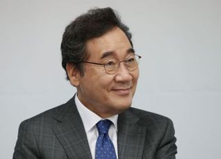 [창간17주년 2021 경제산업비전포럼] 이낙연 "대전환 시대…신복지로 안전망 더 단단히"