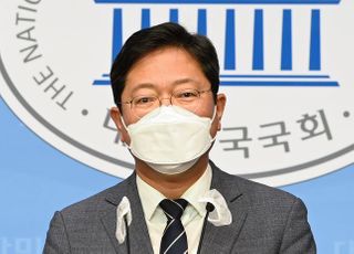 "세비 반납하겠다" 언론중재법 무산에 與의원 반응