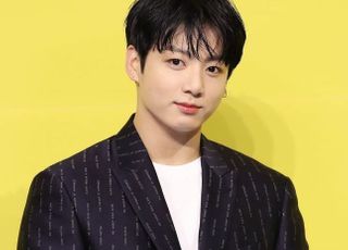 BTS 정국, 뒷광고 논란…네티즌 "공정위 제소"