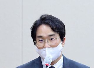 국정감사 증인 출석한 페이스북 코리아 정기현 대표