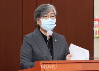 [국감 2021] 코로나19 사망자 무조건 화장?…정은경 "장례 지침 보완 할 것"