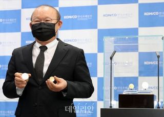 ‘통한의 패배’ 베트남 박항서 감독 “선수 탓 아니다”